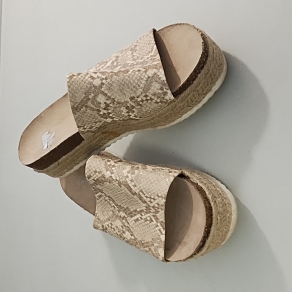 Dolce Vita Tan Espadrille Slide Platform Shoes - Picture 12 of 12
